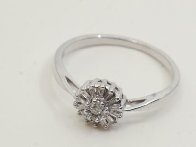 Ring Vitguld 18K med diamanter