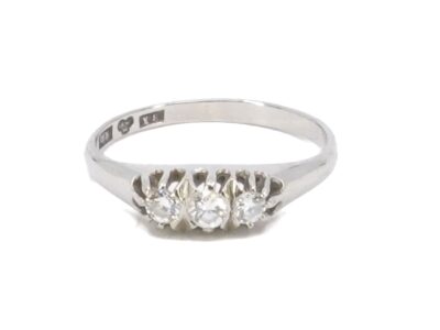 Ring med diamanter 18K vitguld Ø17