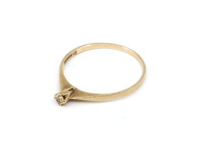 Ring Guld 18K Med diamant
