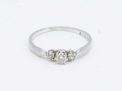 Ring Vitguld med diamanter