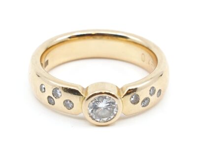 Ring med diamanter Guld 18K Ø18,5 10,5g