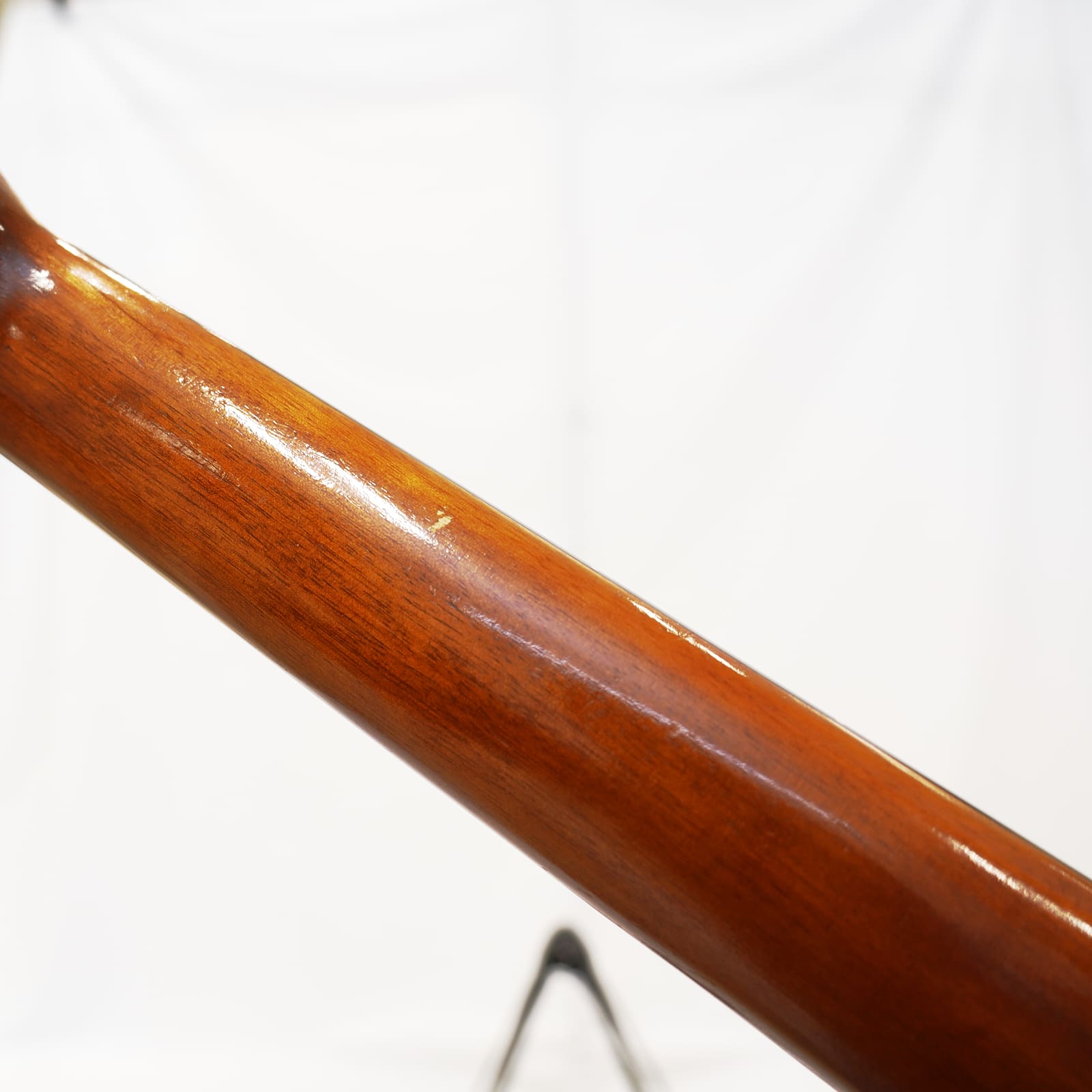 Yamaha akustisk nylonsträngad gitarr
