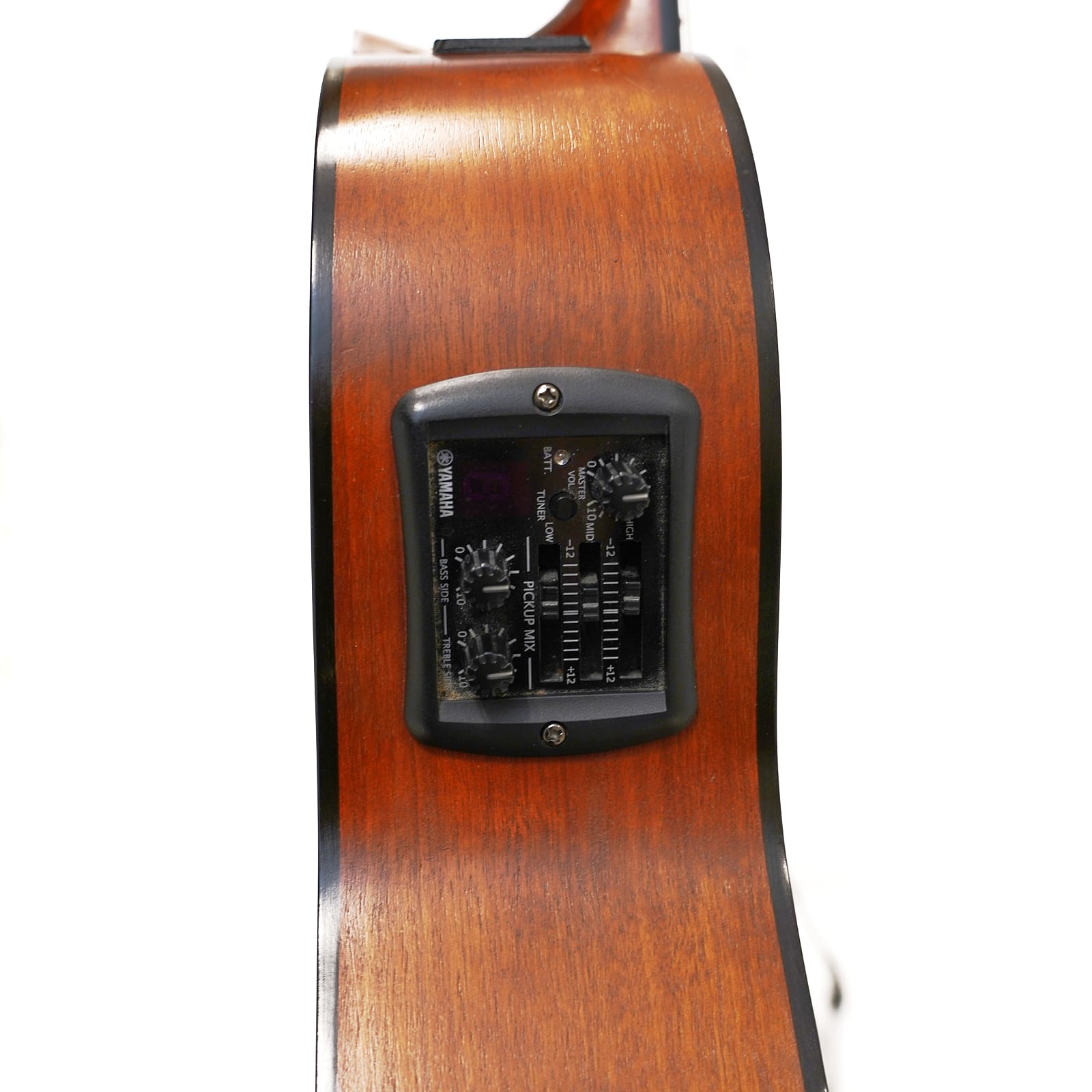 Yamaha akustisk nylonsträngad gitarr
