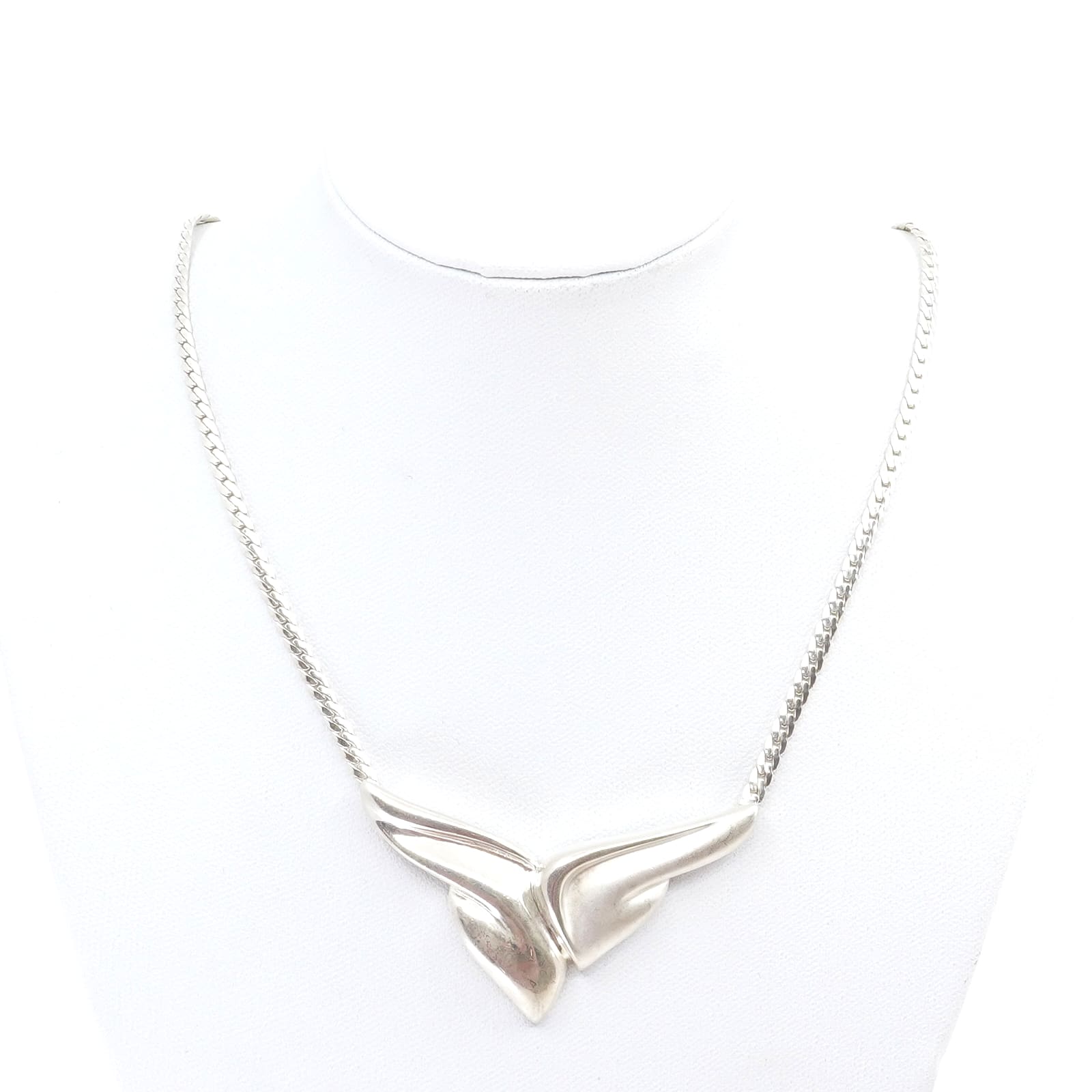Collier Silver