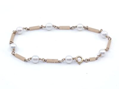 Armband Guld 18K 7,6g Längd 19cm med odlade pärlor