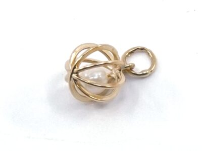 Hänge Guld 18K 0,8g Höjd 15mm