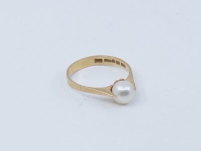 Ring Guld 18K brv. 2,7g Ø18, pärla Ø7mm