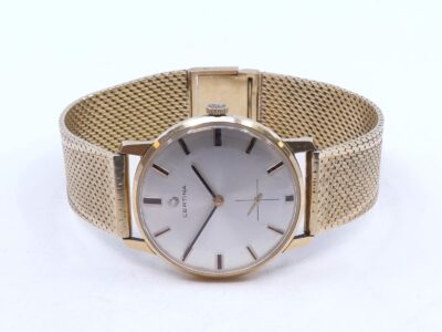 Armbandsur Certina Guld