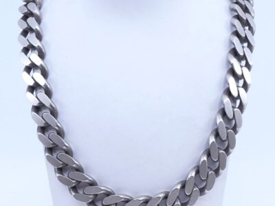 Halskedja Pansar Silver
