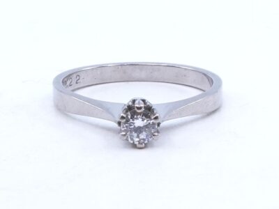 Ring Vitguld 18K