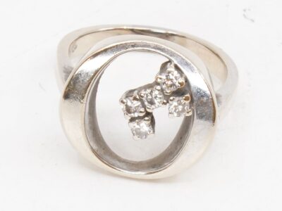Ring Vitguld 18K
