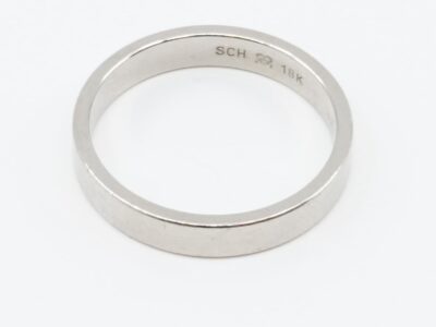 Ring Vitguld