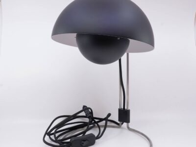 Bordslampa Flowerpot VP4