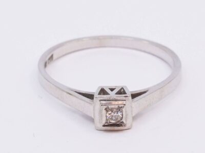 Ring Vitguld 18K