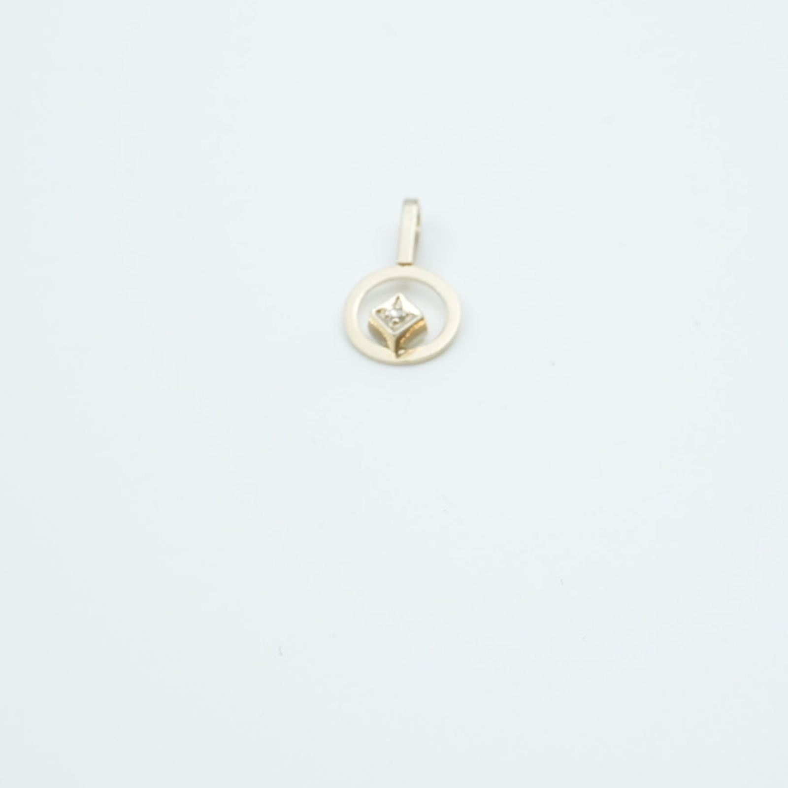 Hänge Vitguld med diamant 18K 0,8g