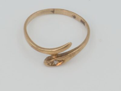 Ring med diamant Guld 18K Brv 1,3g