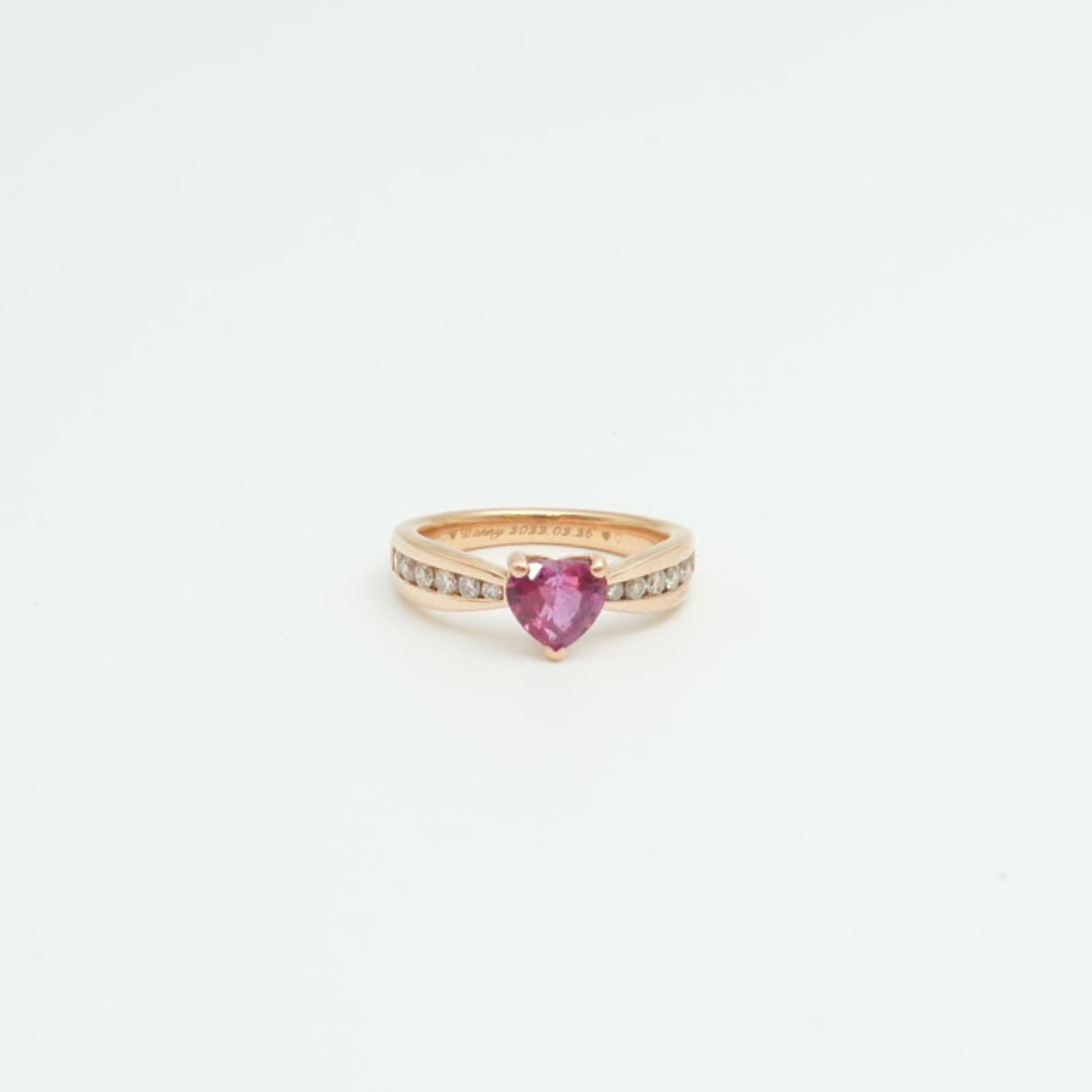 Ring Guld 18K 5,2g med rubin och diamanter