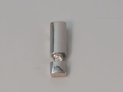 Hänge med diamant Vitguld 14K 2g