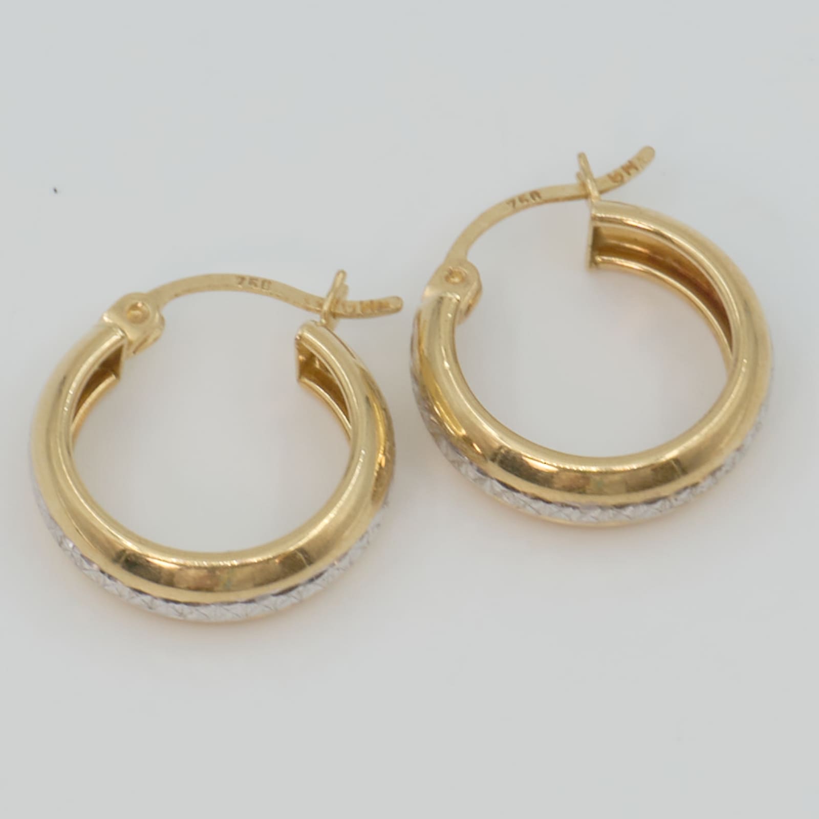 Örhängen Creoler Tvåfärgat Guld 18K 2,2g