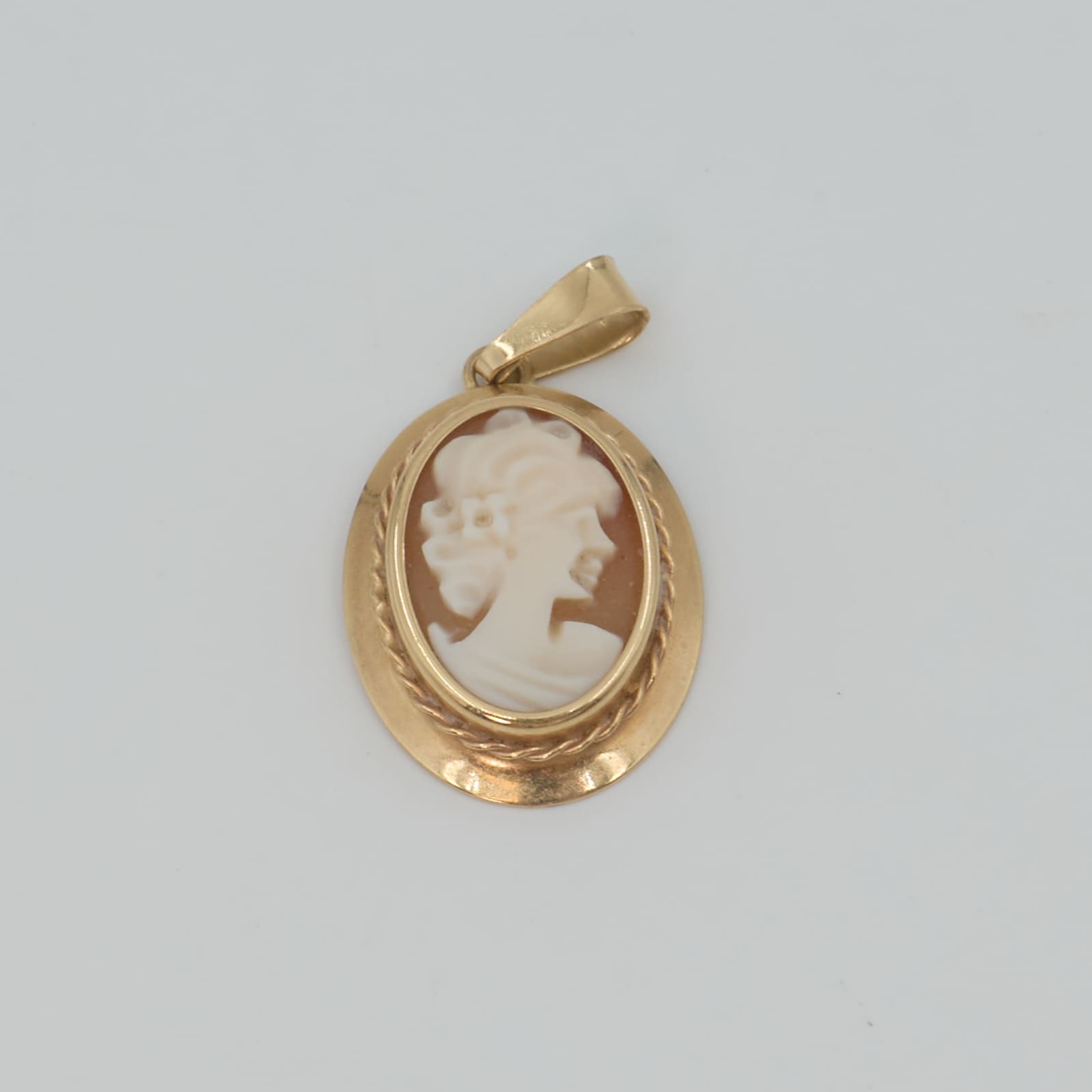 Hänge Camé Guld 18K Brv 1,6g