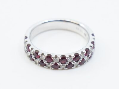 Ring Vitguld 18K med stenar och diamanter