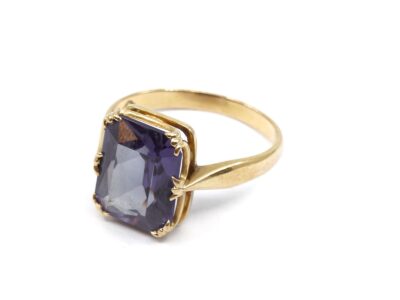 Ring Guld 18K Med lila sten