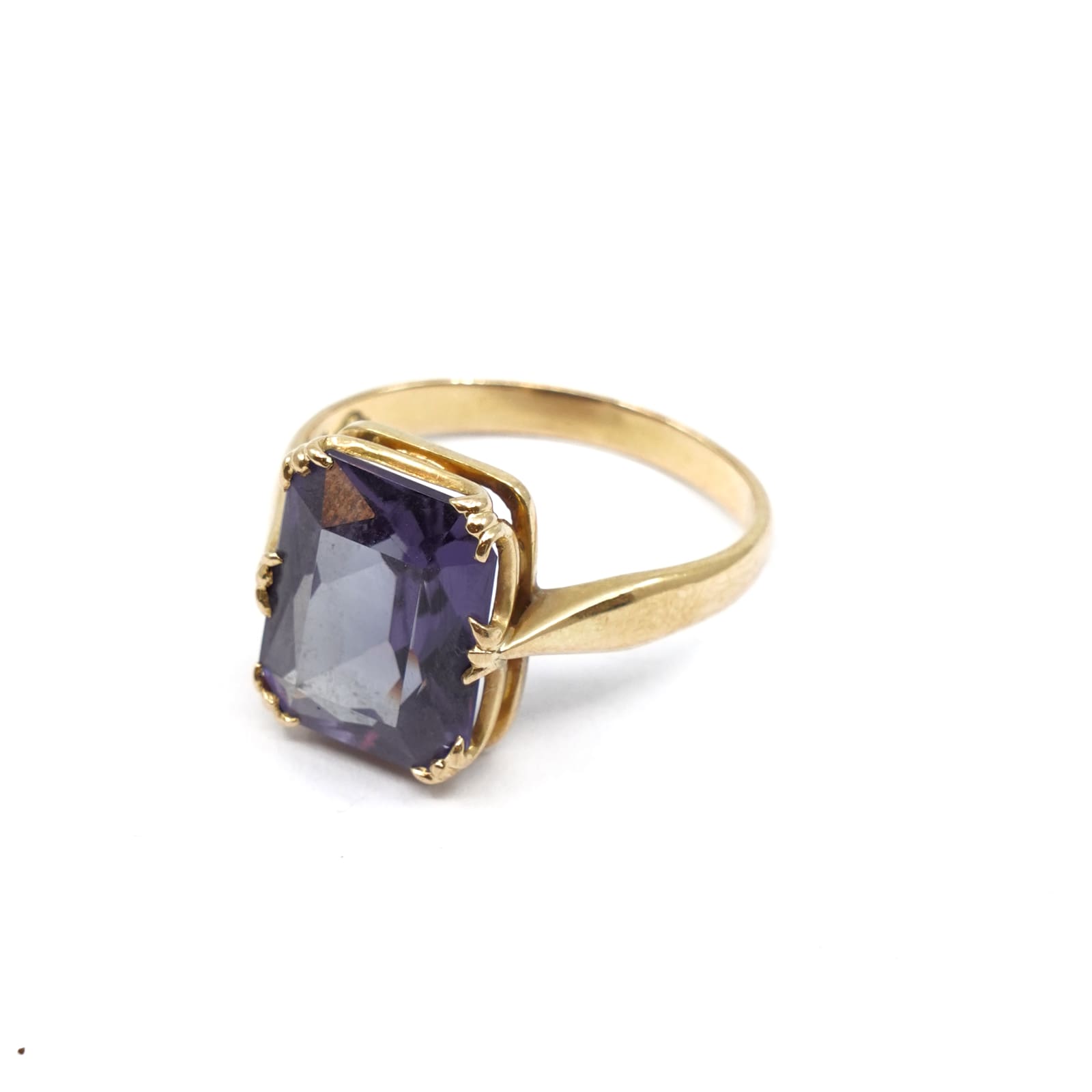 Ring Guld 18K Med lila sten