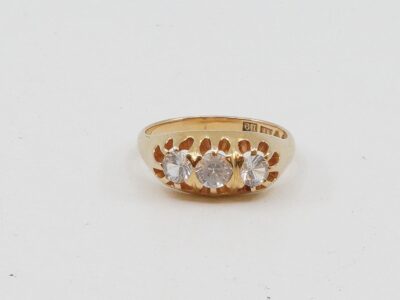 Ring 18K Ø18 med stenar