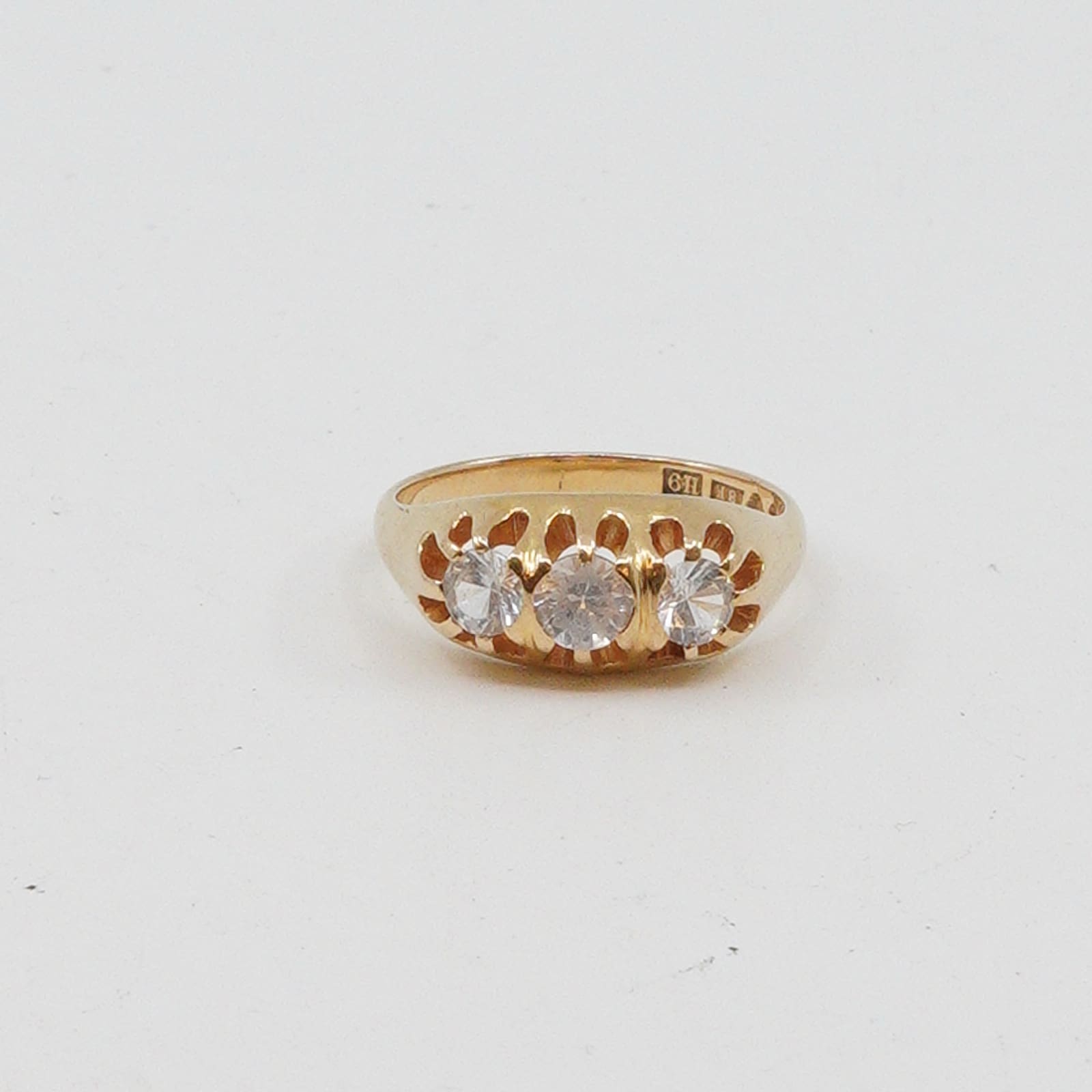 Ring 18K Ø18 med stenar