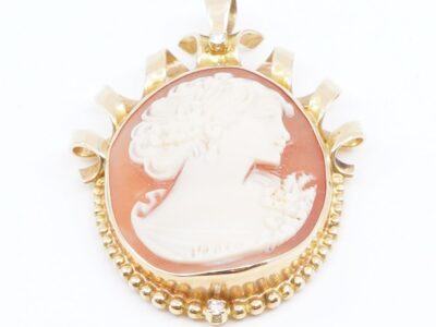 Hänge 18K Camé med diamanter