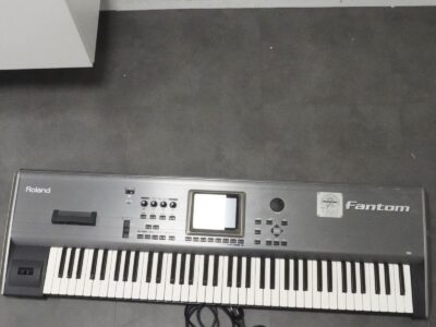 Synthesizer Roland Fantom