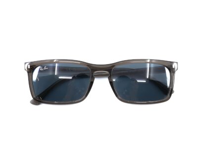 Solglasögon RayBan i fodral