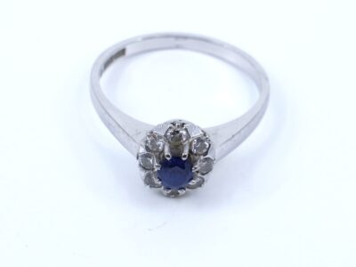 Ring Vitguld 18K