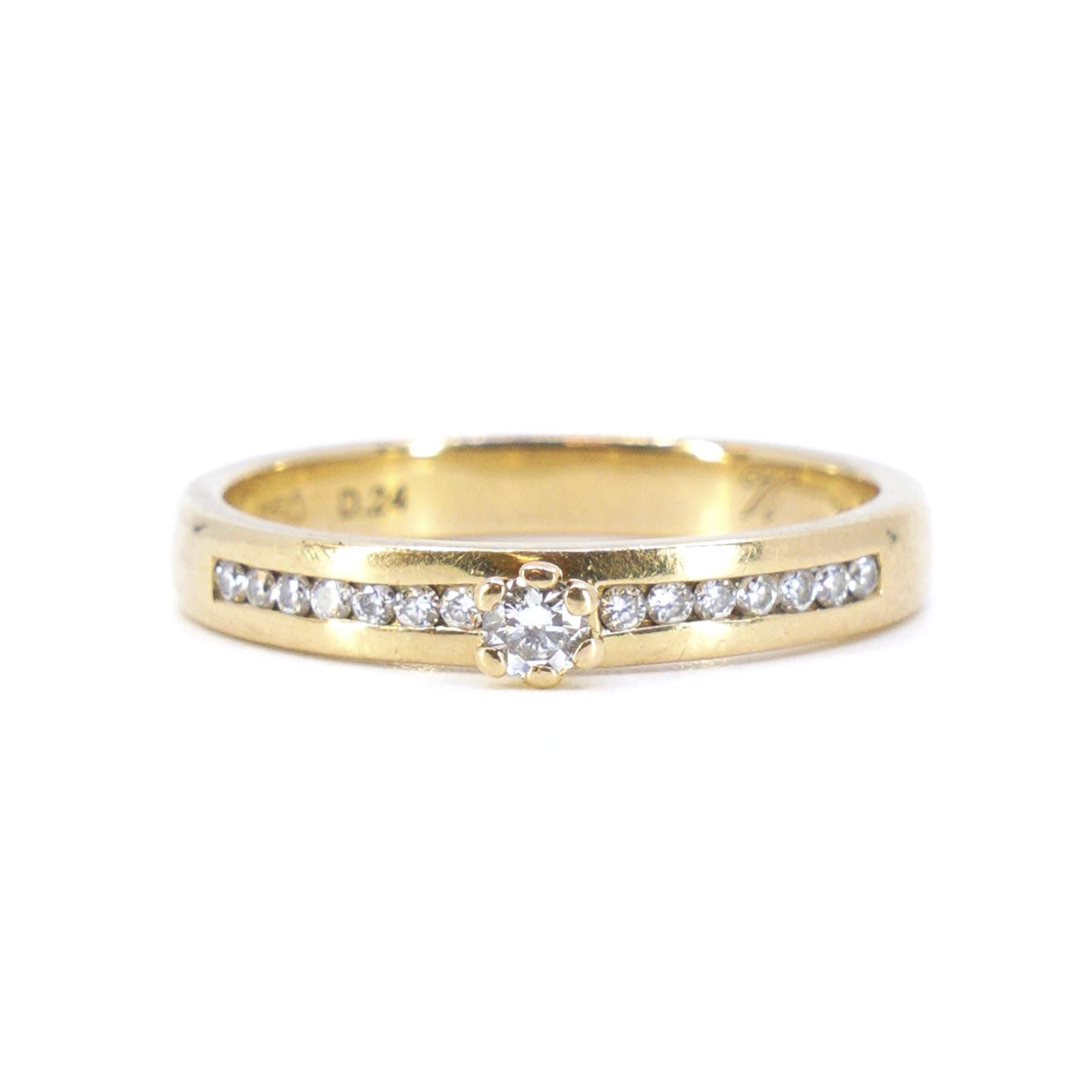 Sidostensring med diamanter