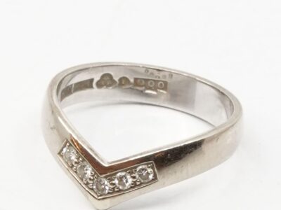 Ring Vitguld 18K