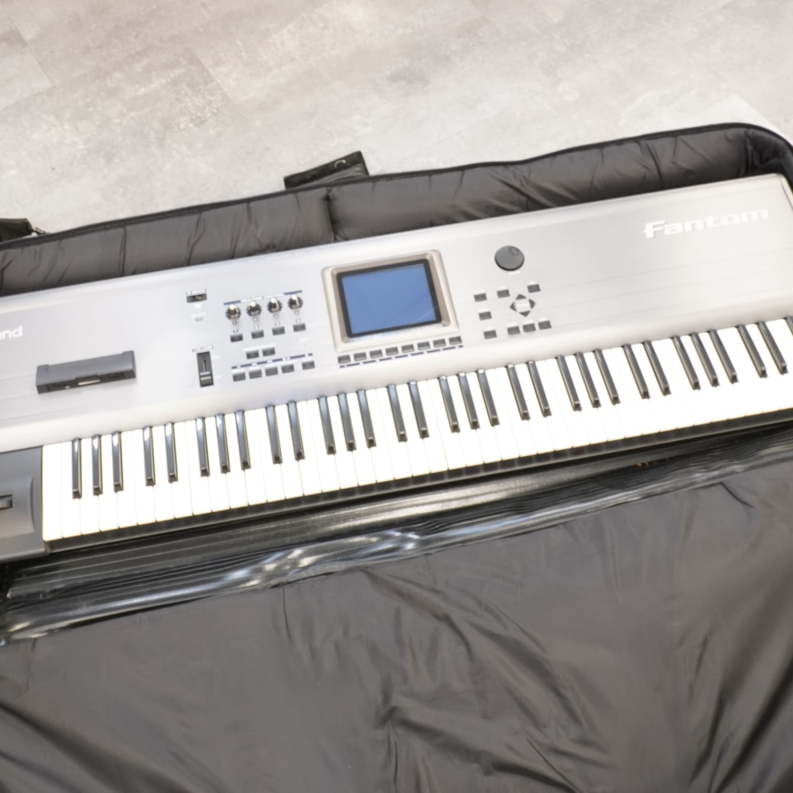 Synthesizer Roland Fantom