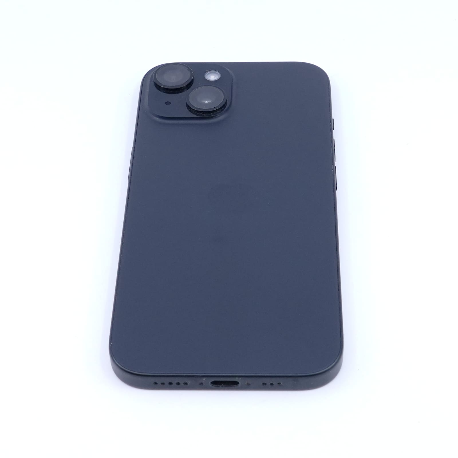 Mobiltelefon Apple Iphone 15 128GB batteri hälsa 94%