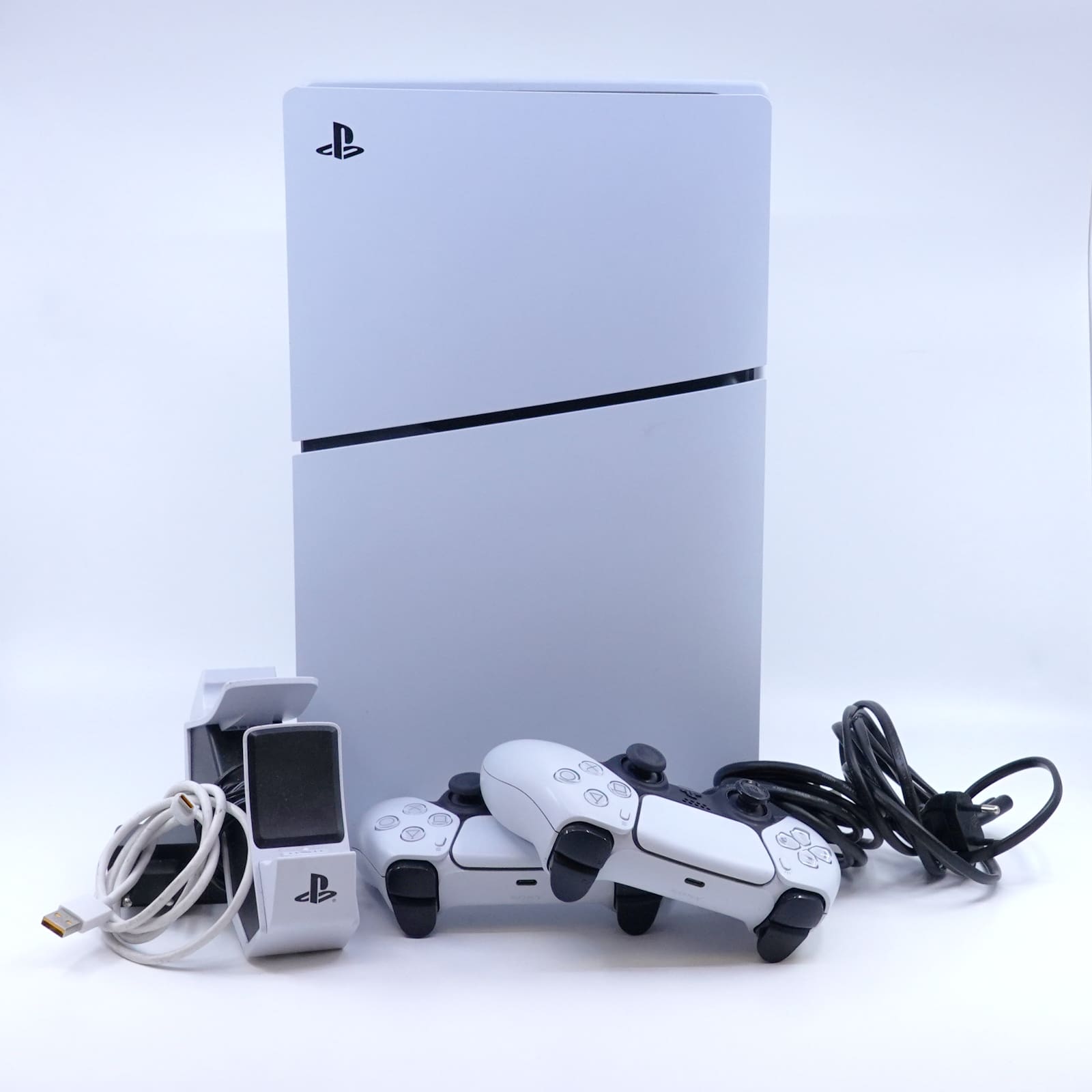 Spelkonsol PS5 slim digital edition modell:CFI-2016 med två handkontroller