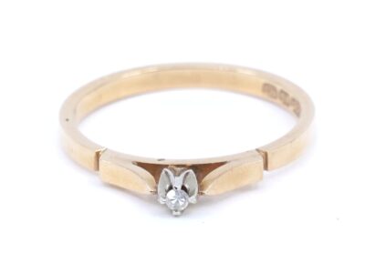 Ring Guld 18K med sten