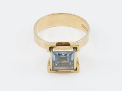 Ring Guld med sten