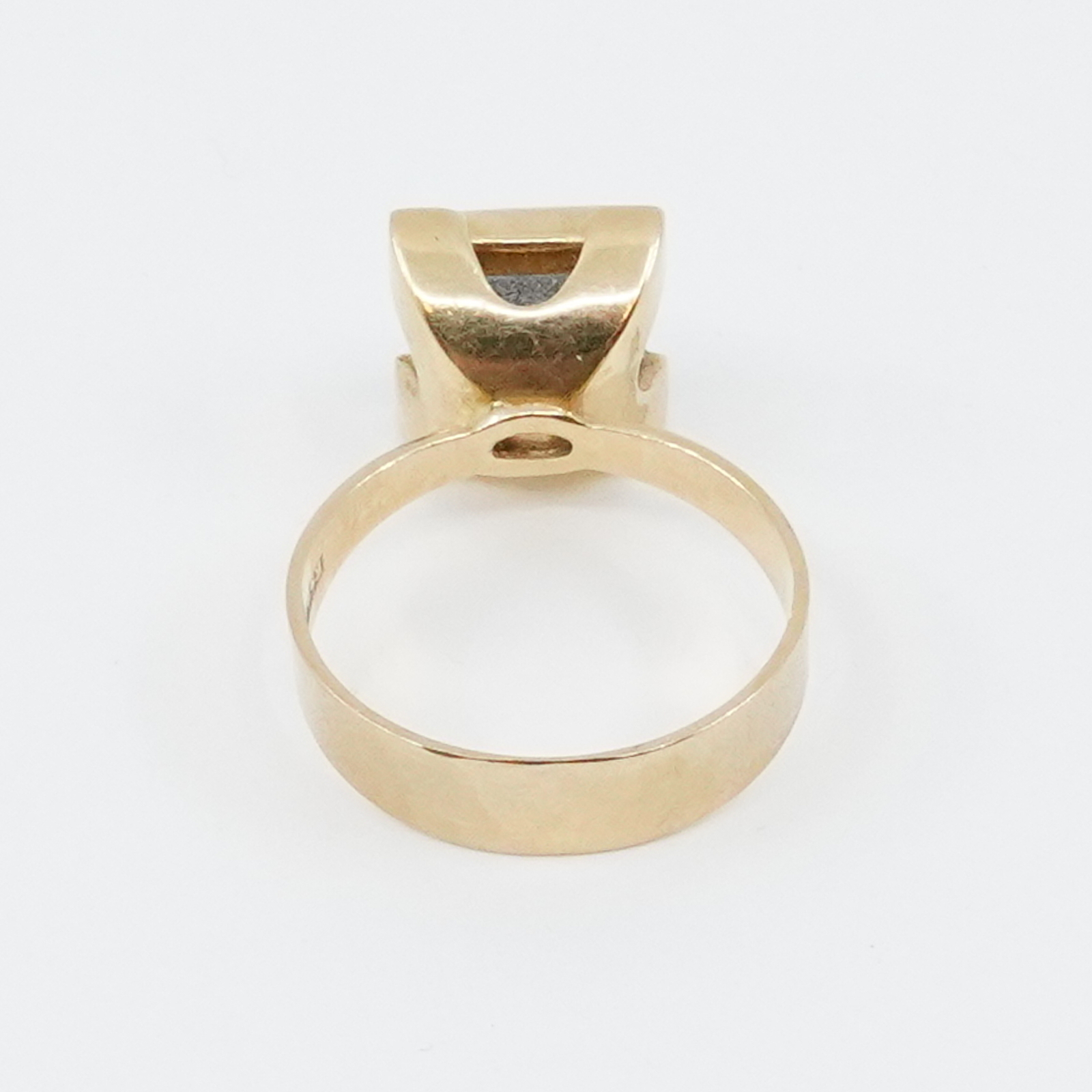 Ring Guld med sten