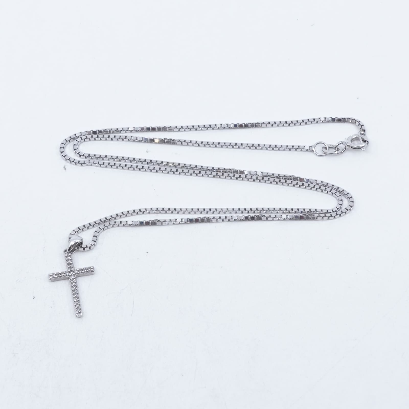 Halskedja vitguld 18K