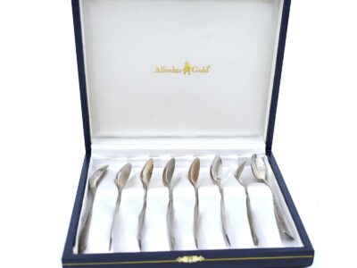 Teskedar 8st S830