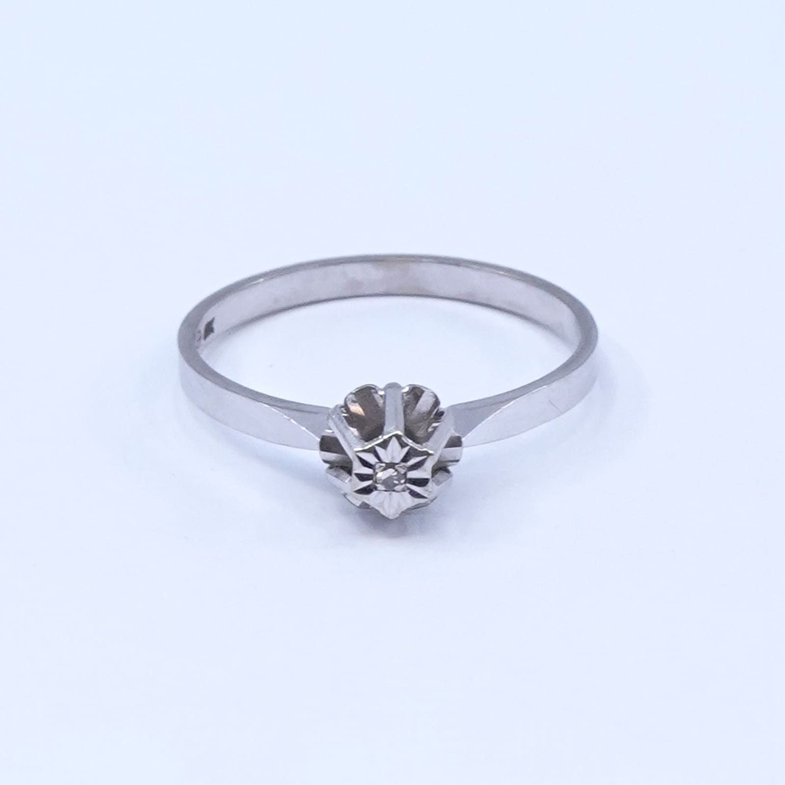 Ring Vitguld 18K