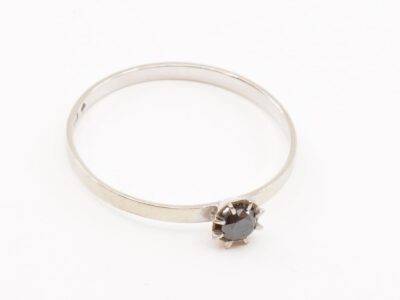 Ring Vitguld 18K