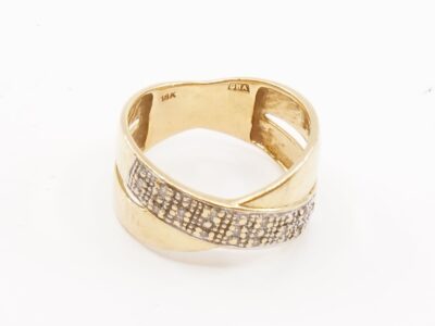 Ring Guld 18K 5,3g Ø16¾ med diamanter 13xca0,005ct