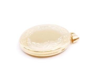 Hänge/berlock Medaljong Guld 18K 2,8g Bredd 20mm Höjd 33mm