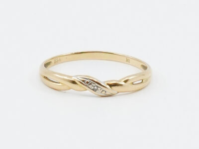 Ring Guld med diamant (1xca0,005ct)