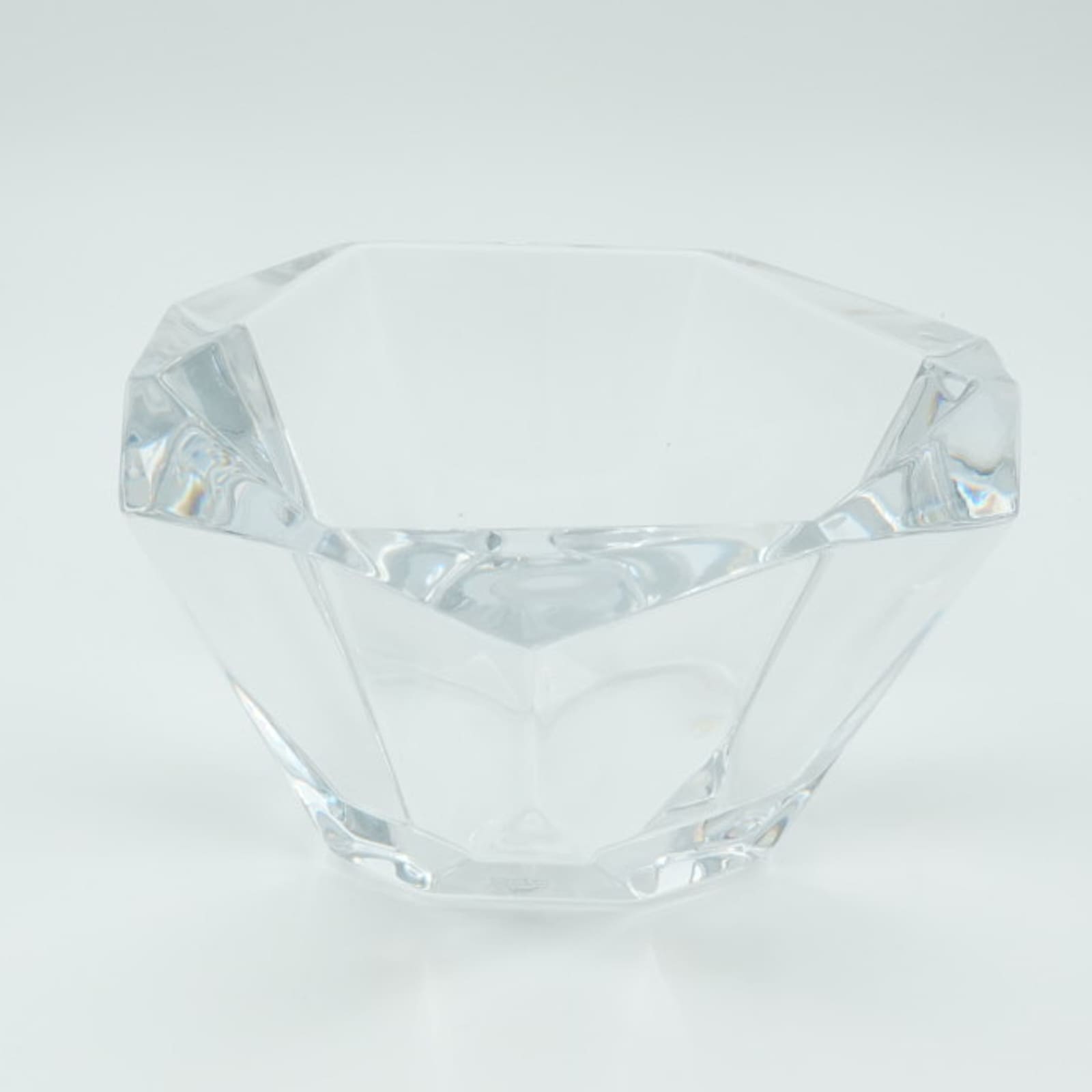 Skål Orrefors Precious clear Design: Malin Lindahl Höjd: 9,5cm