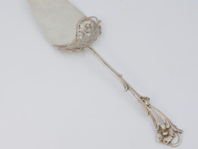 Tårtspade S830 53,1g Längd 250mm